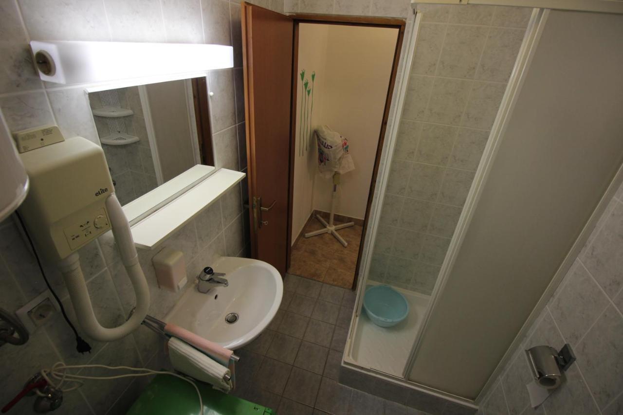 Guesthouse Marija Novi Vinodolski Luaran gambar